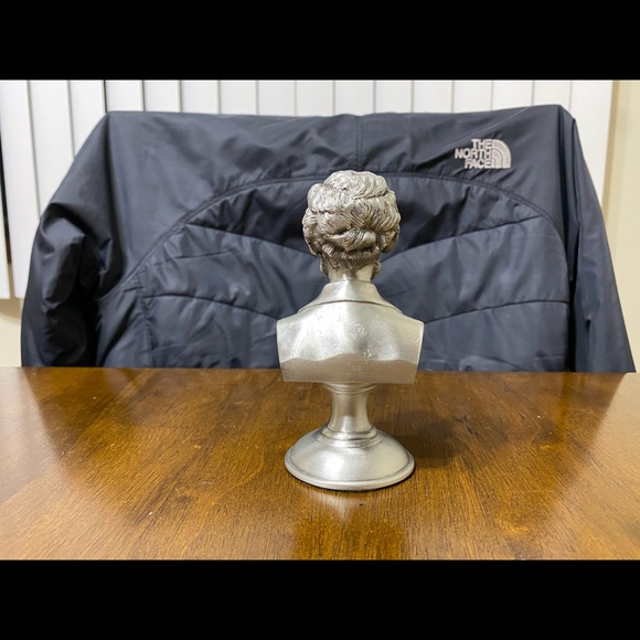 Abraham Lincoln bust - Pewter - Picture 3 of 6